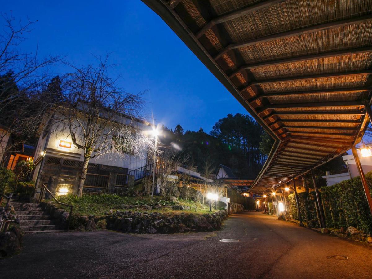 Отель Akame Onsen Yamanoyu Yumoto Akame Sansuien Nabari Экстерьер фото
