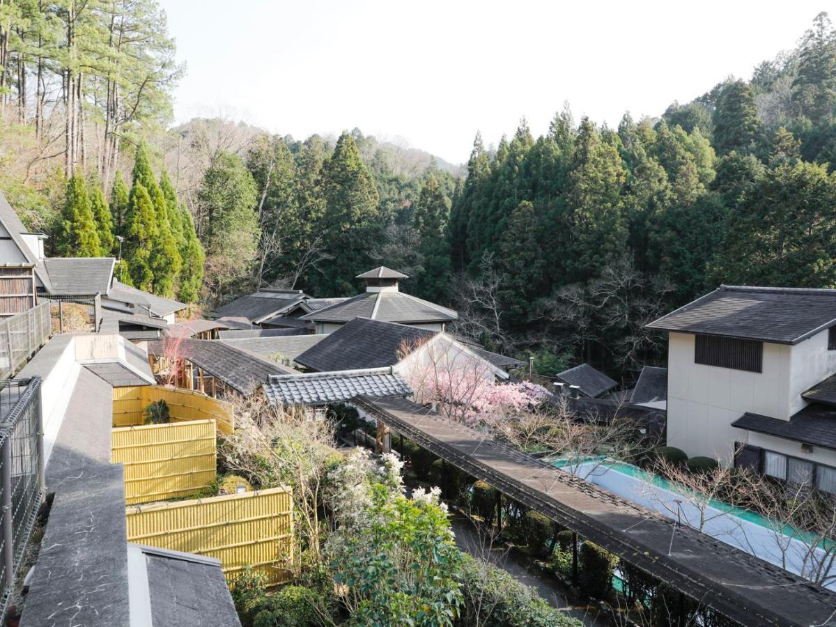 Отель Akame Onsen Yamanoyu Yumoto Akame Sansuien Nabari Экстерьер фото